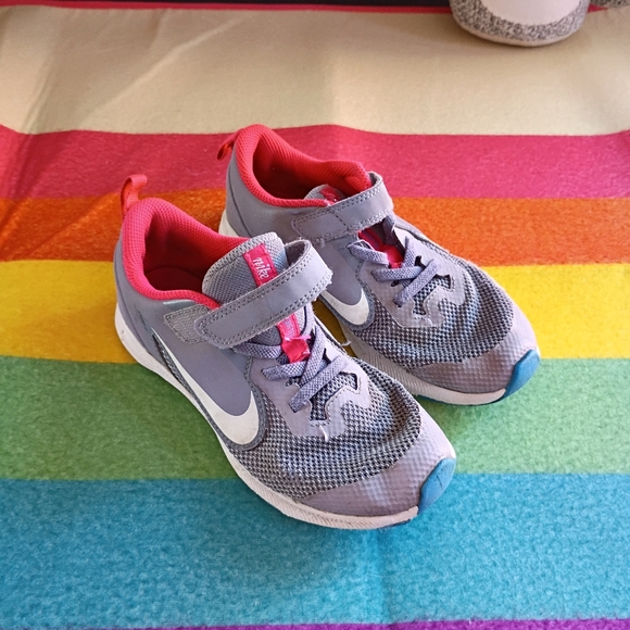 Nike Downshifter Size 1 Velcro Sneakers - Picture 2 of 8